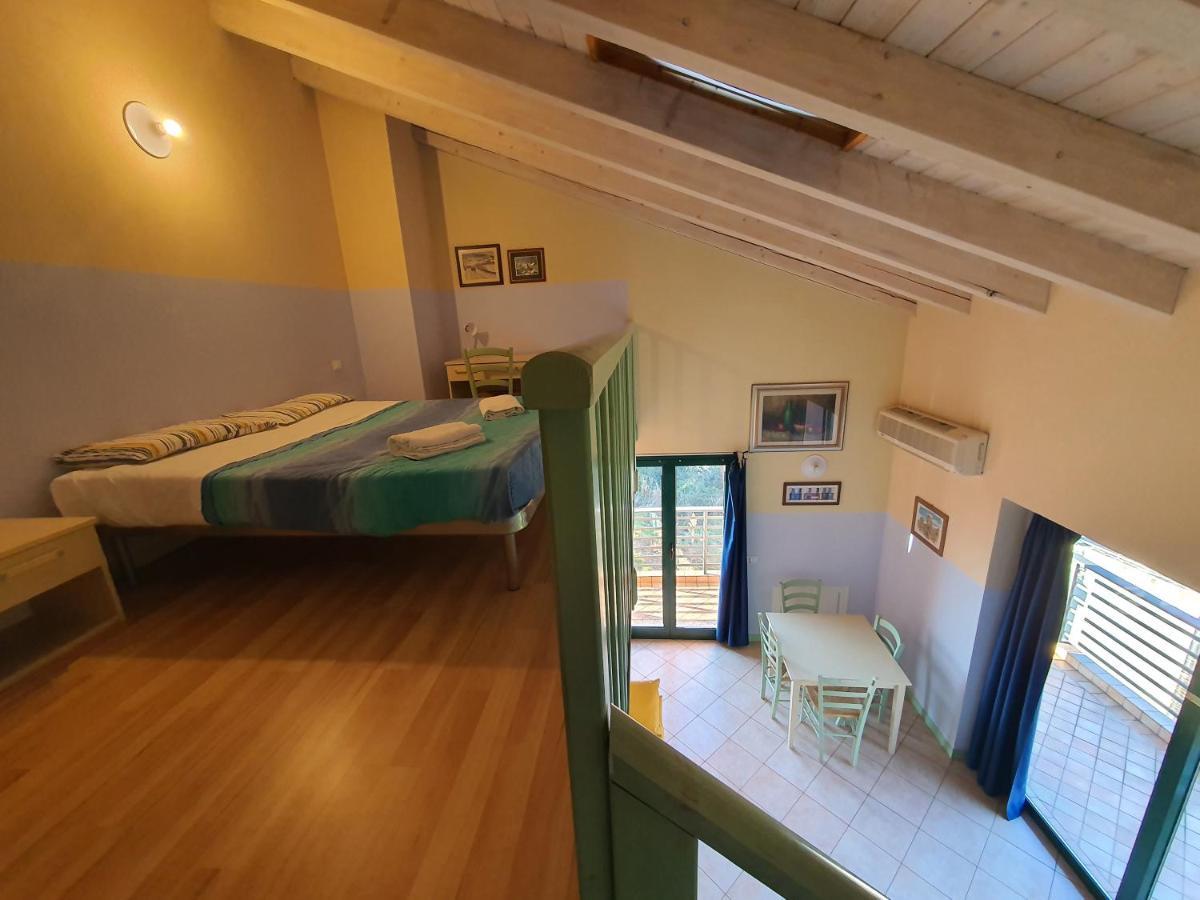 Residence Oasi Del Viandante Lake Como 외부 사진
